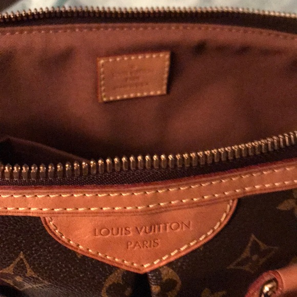 Louis Vuitton Palermo PM. - Picture 2 of 8